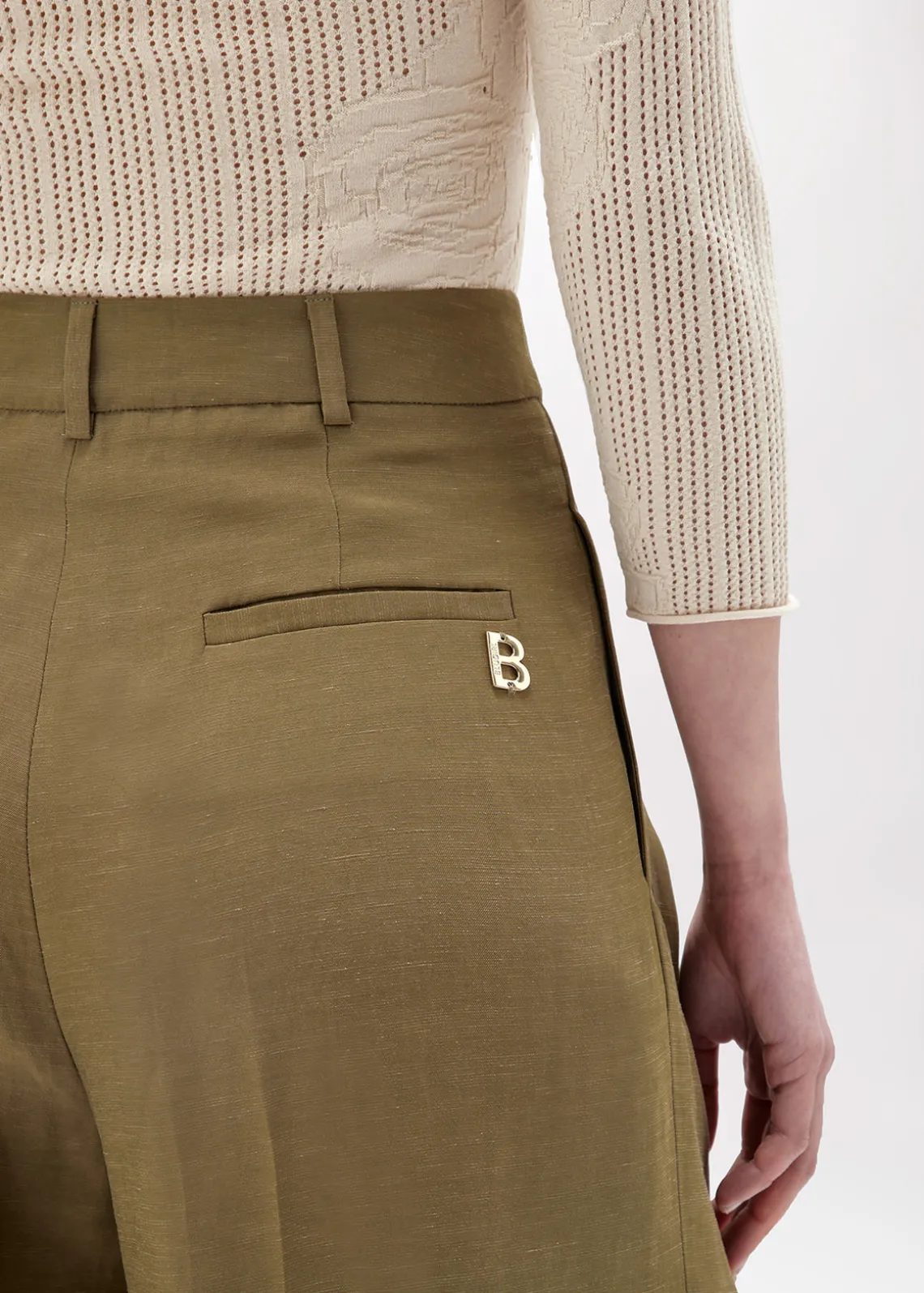 BERMUDA SHORTS IN LINEN BLEND