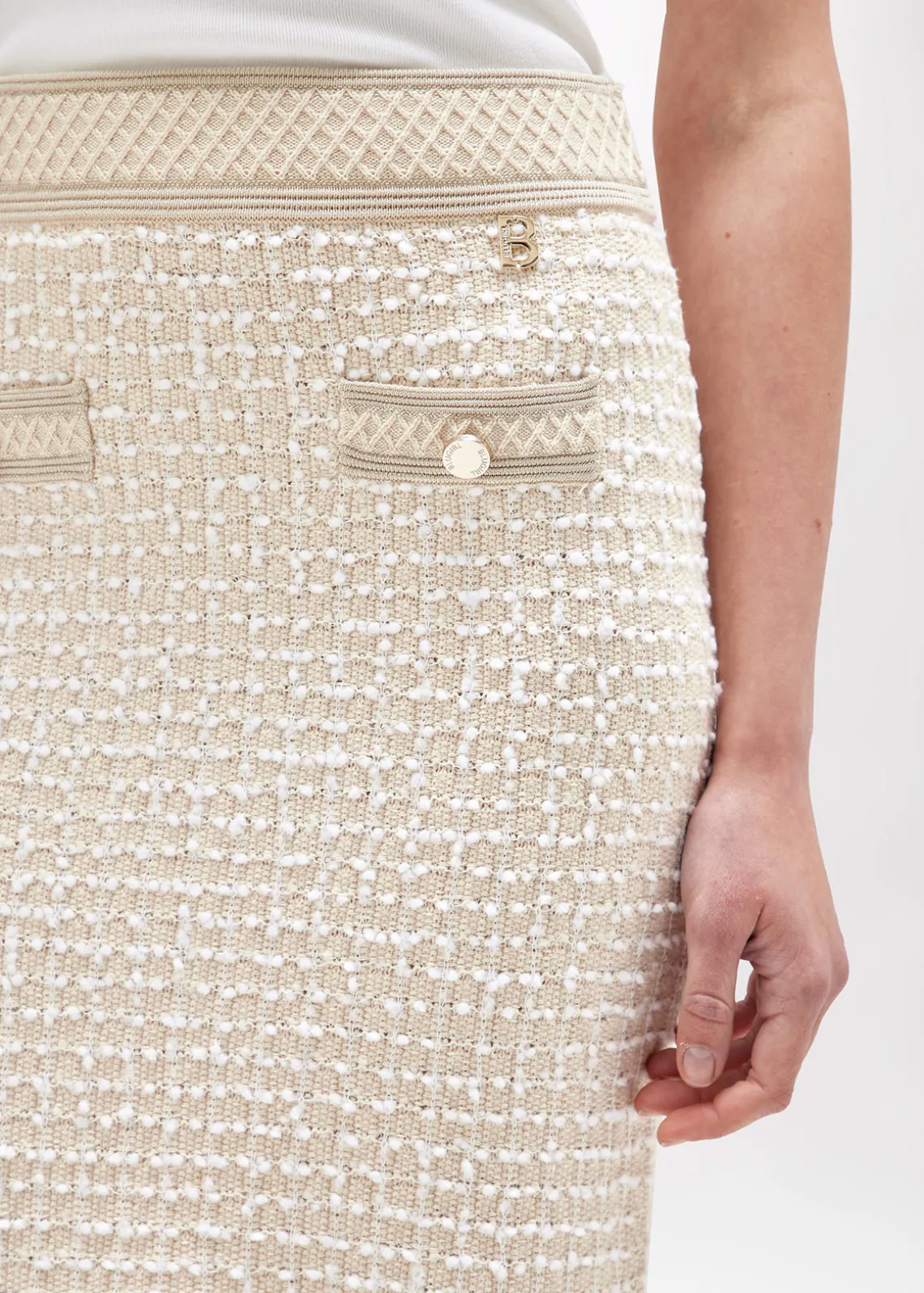 BOUCLÉ KNIT JACQUARD SKIRT