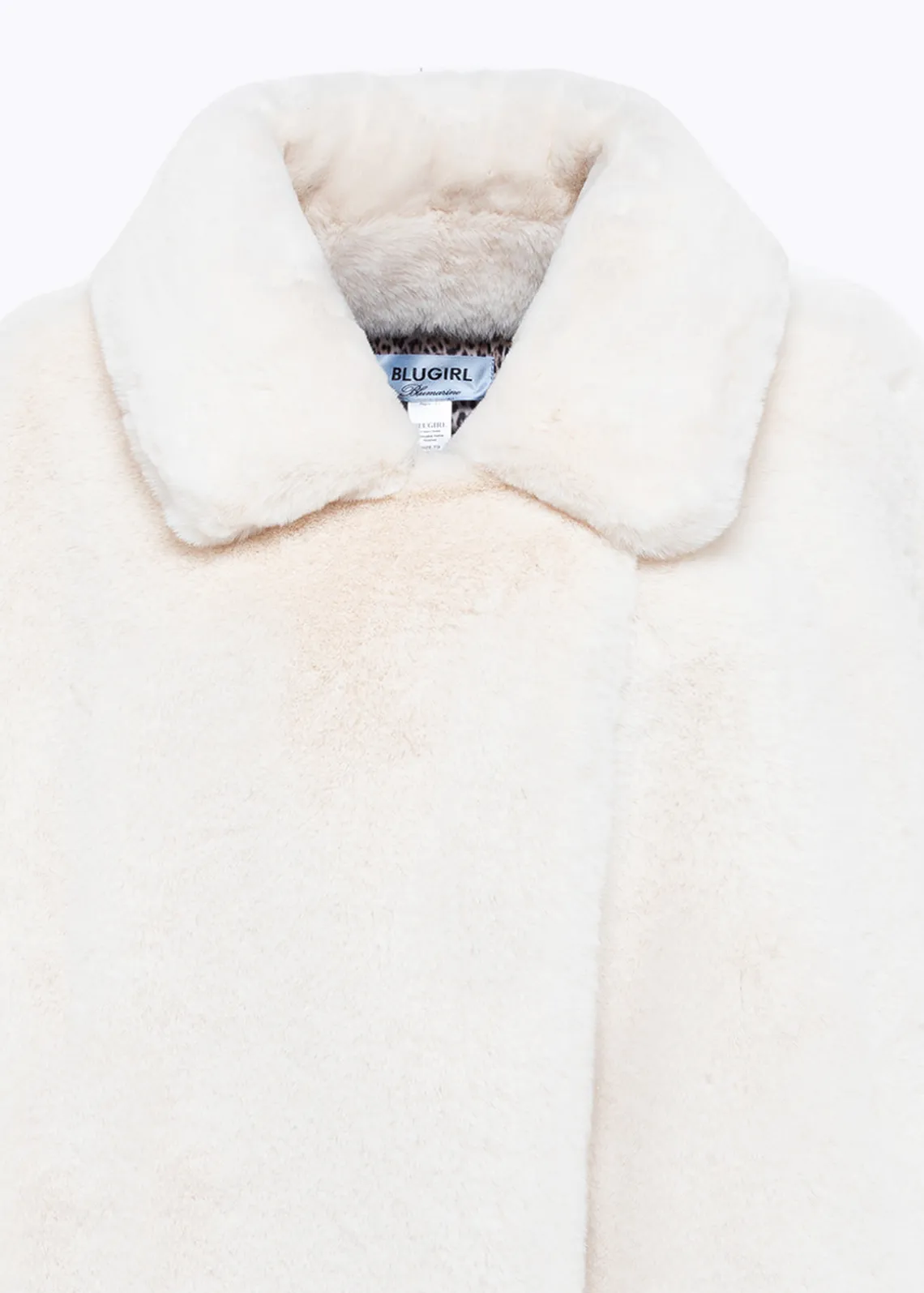 FAUX FUR CAPE WITH BROOCH