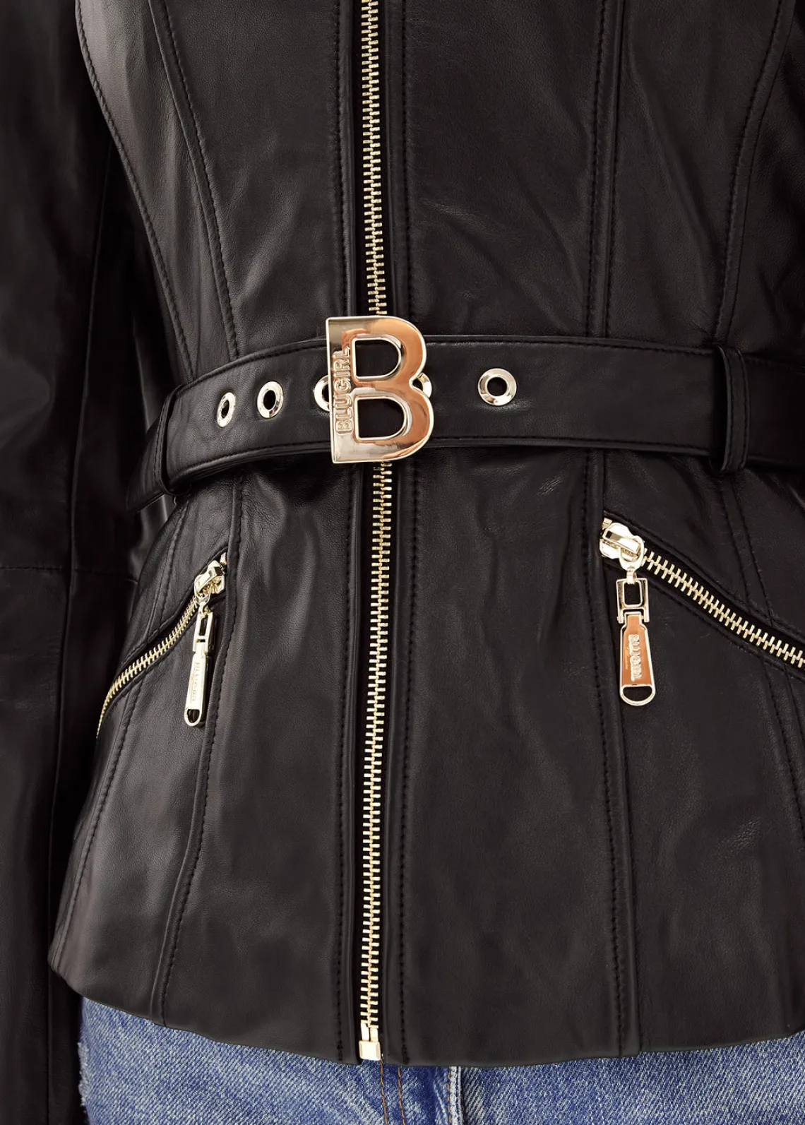 JACKET IN LEATHER