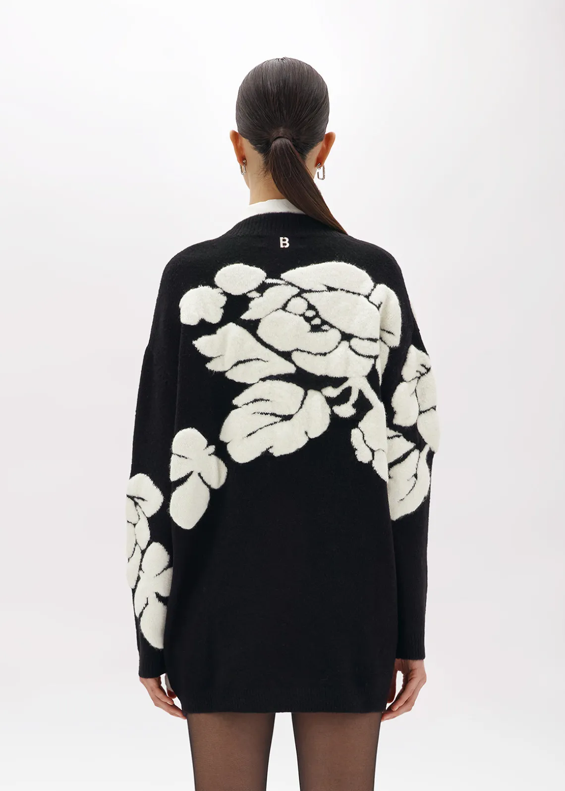JACQUARD OVERSIZED CARDIGAN WITH ROSES