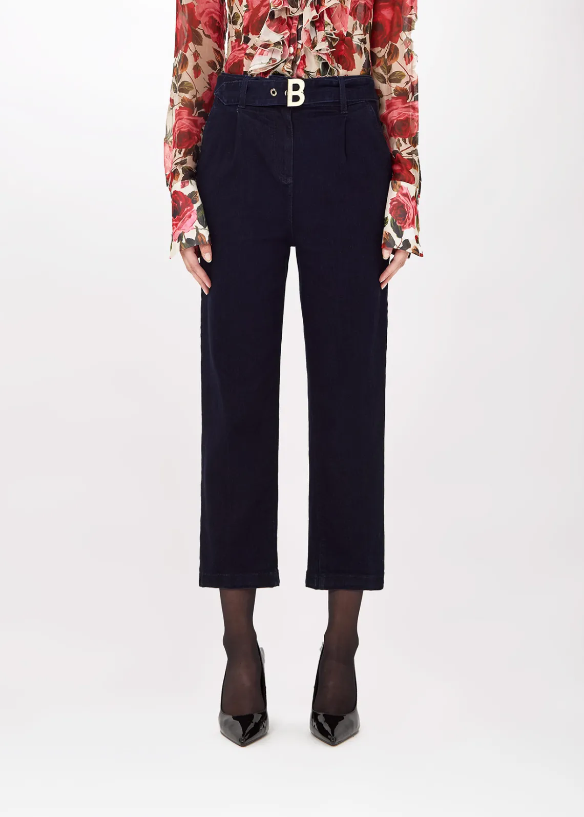 JEANS WITH BRANDED BELT
