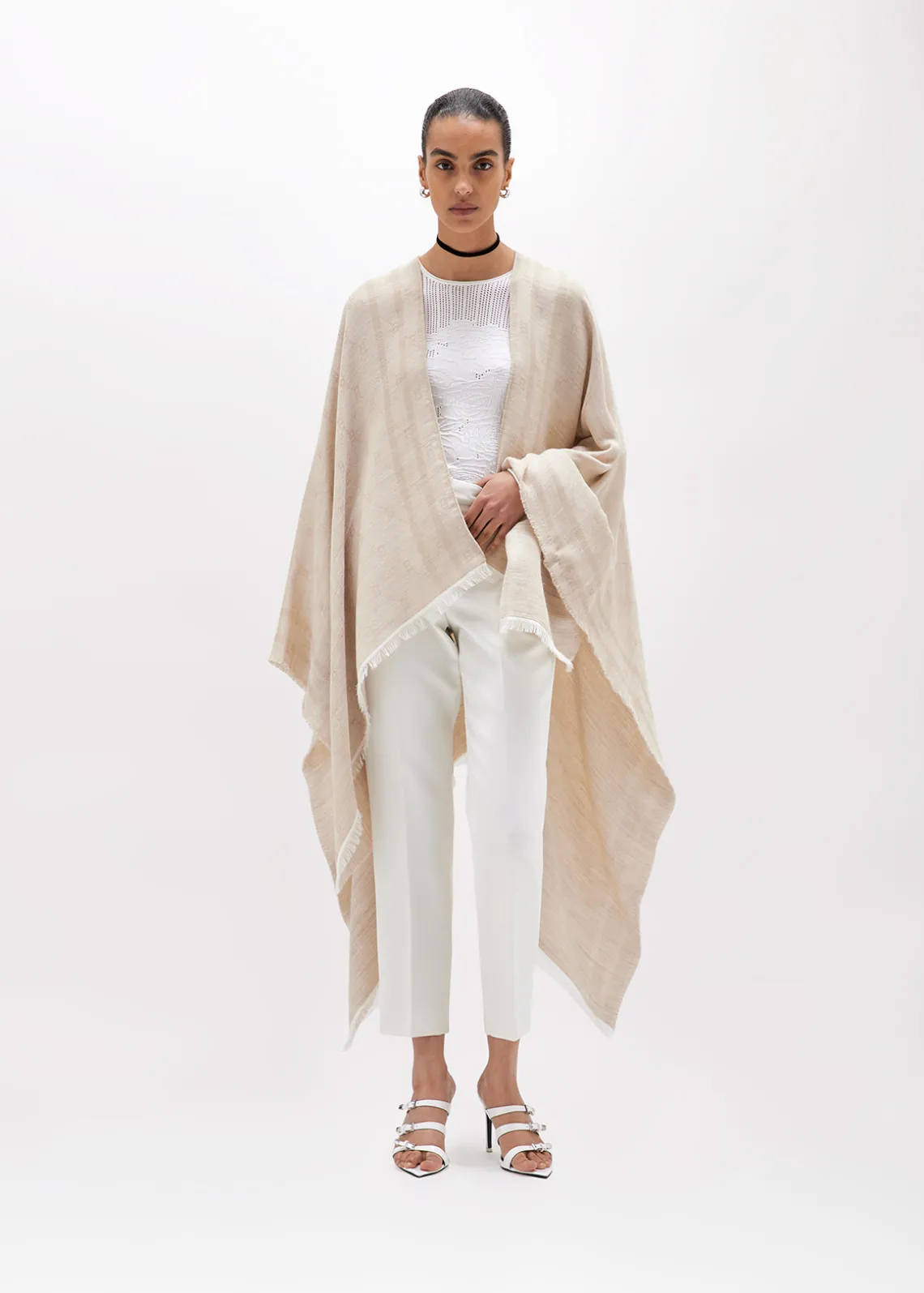 KNITTED PONCHO WITH LOGO