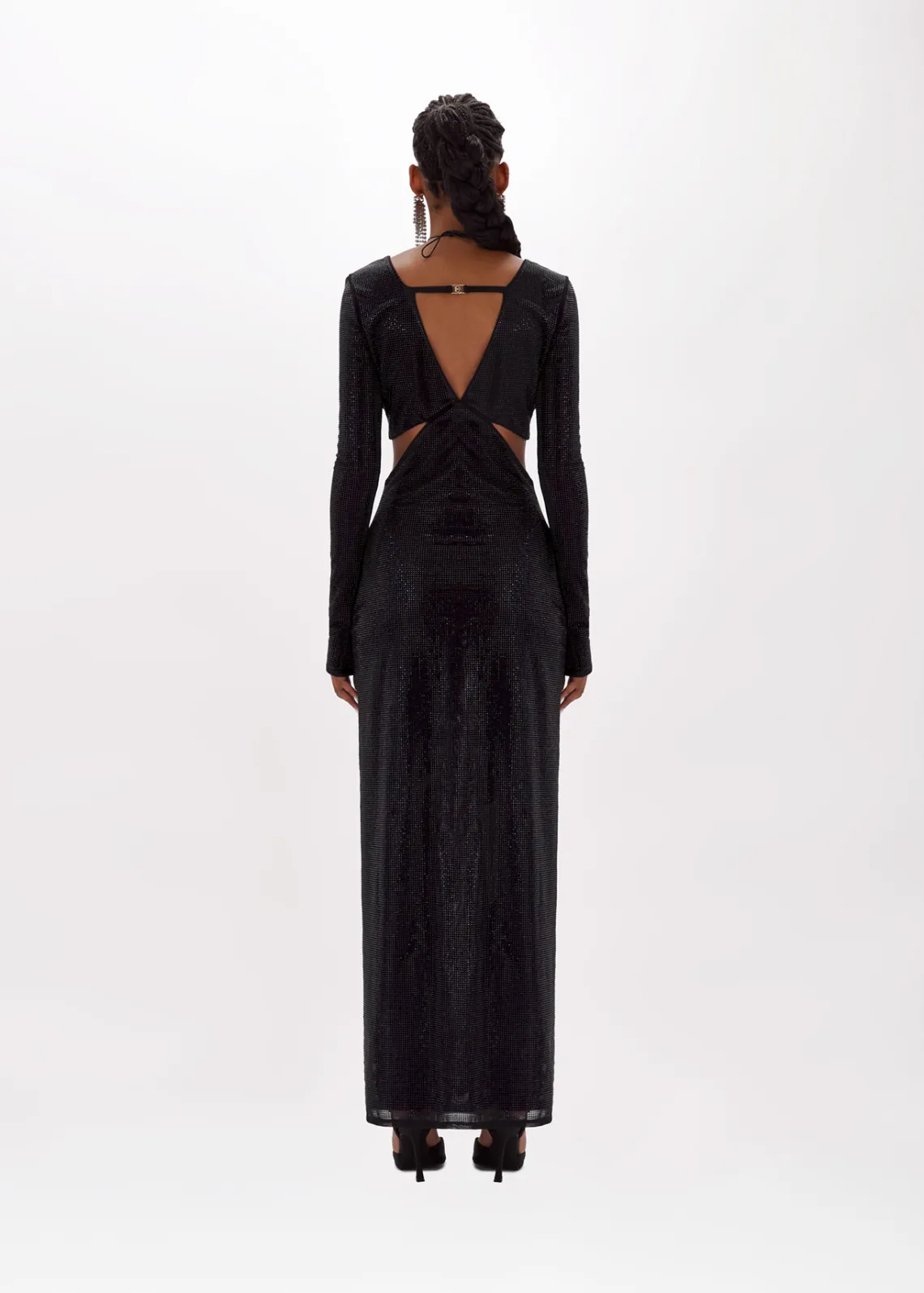 Long dress in tulle with rhinestones