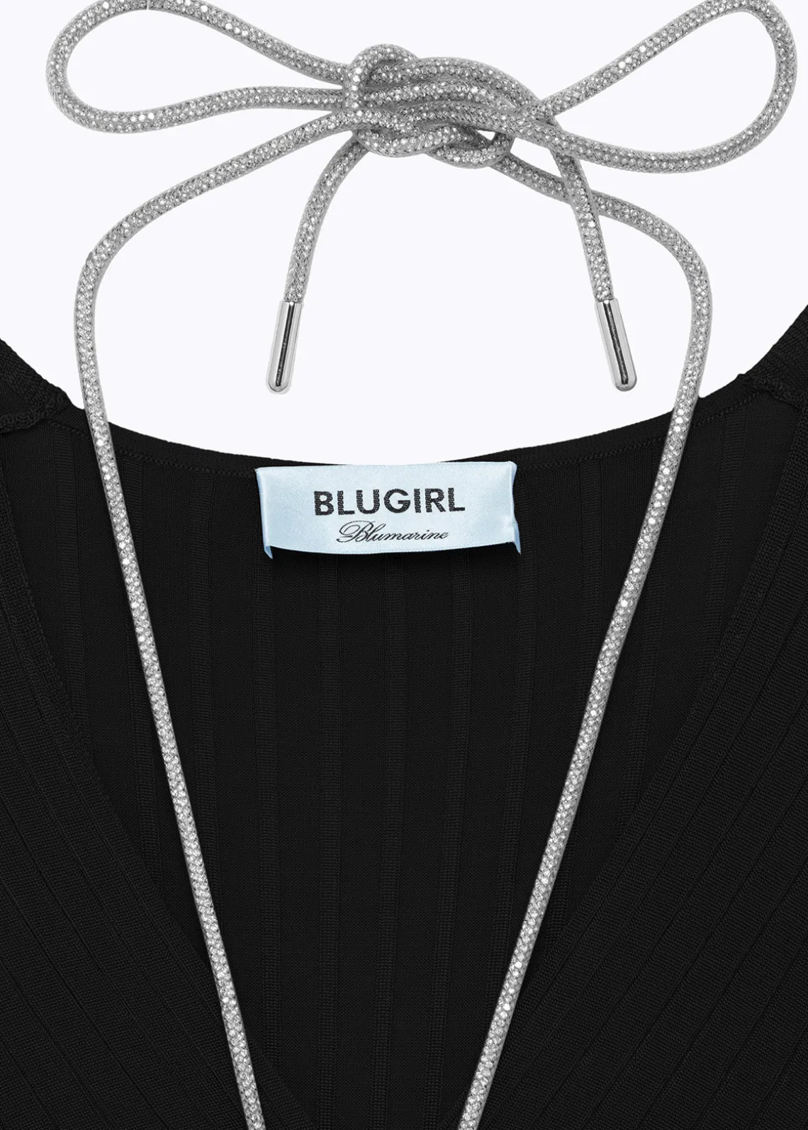LONG DRESS WITH DRAPED DETAILS AND NECKLACE