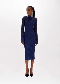 Longuette dress in stretch lace