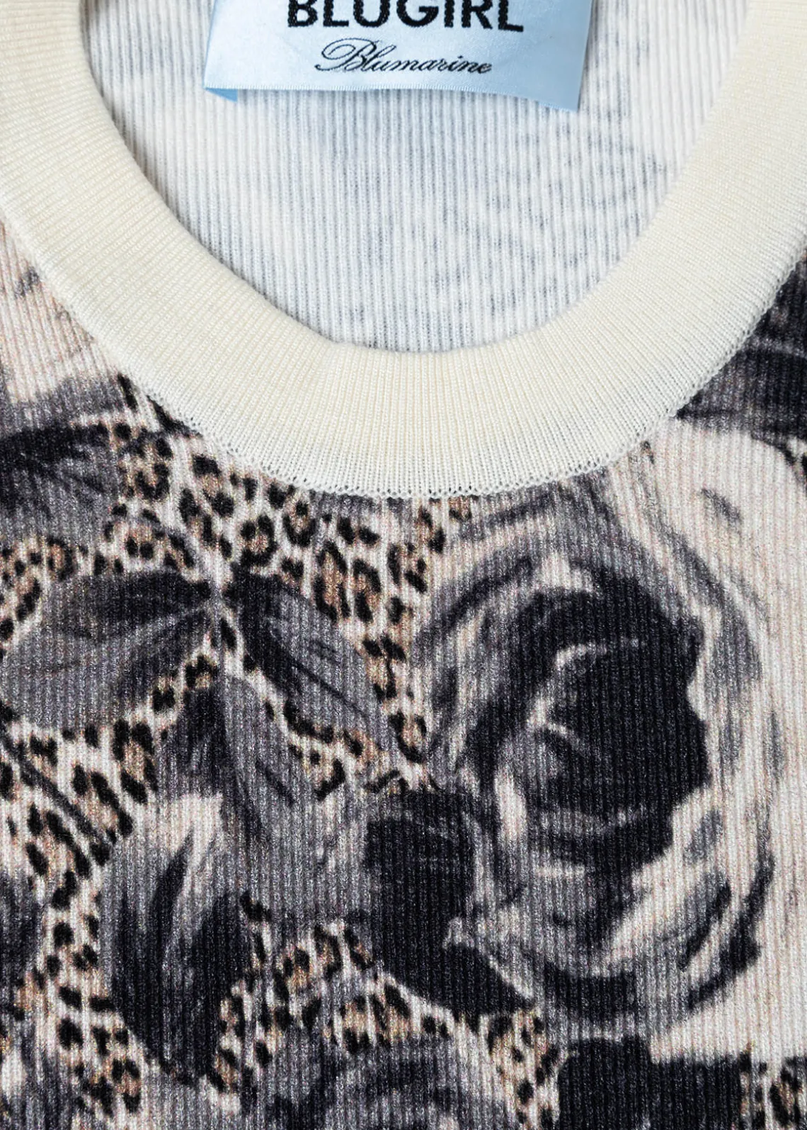 PRINTED SWEATER WITH JEWEL BUTTONS