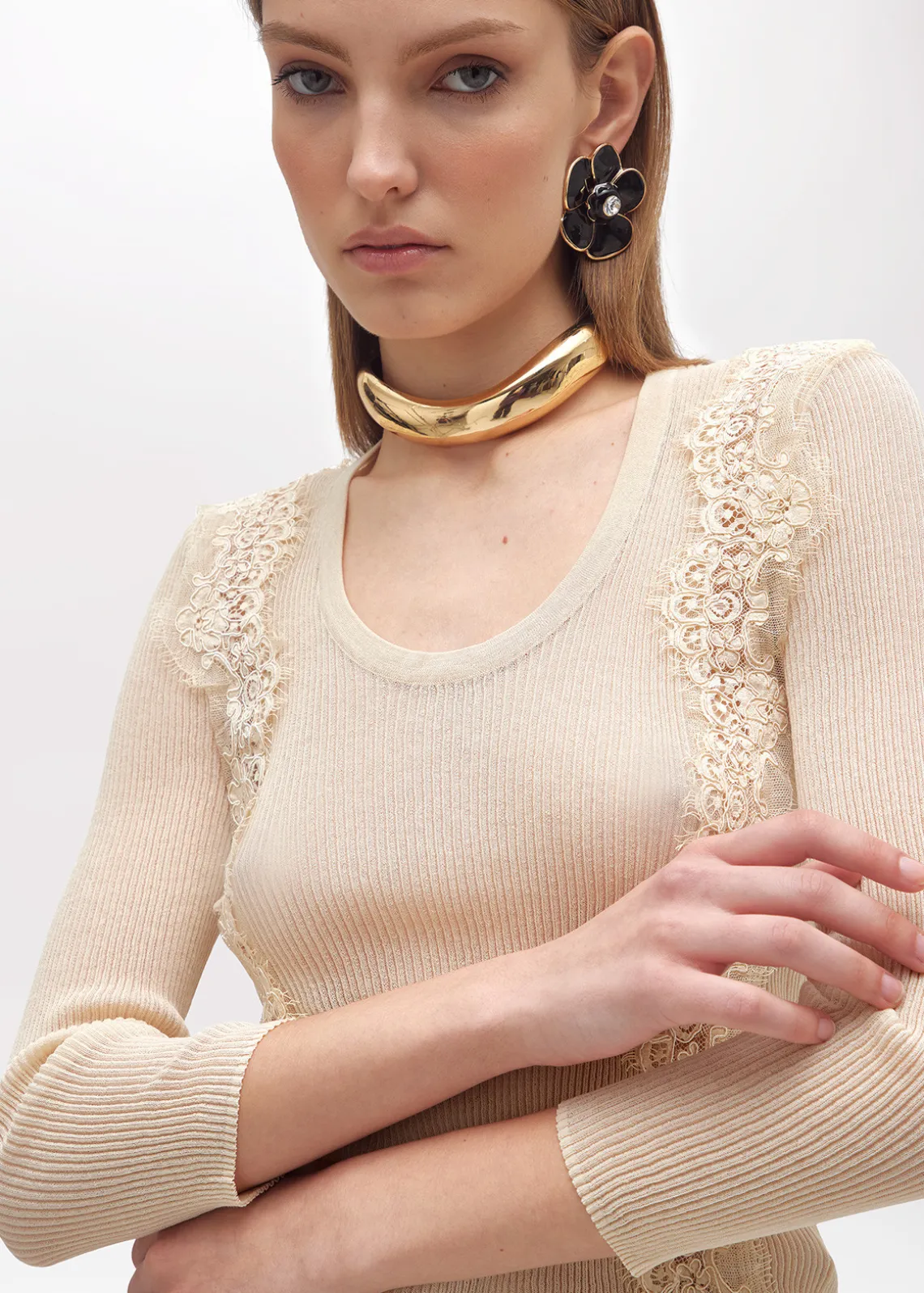 RIBBED SWEATER WITH LACE TRIM