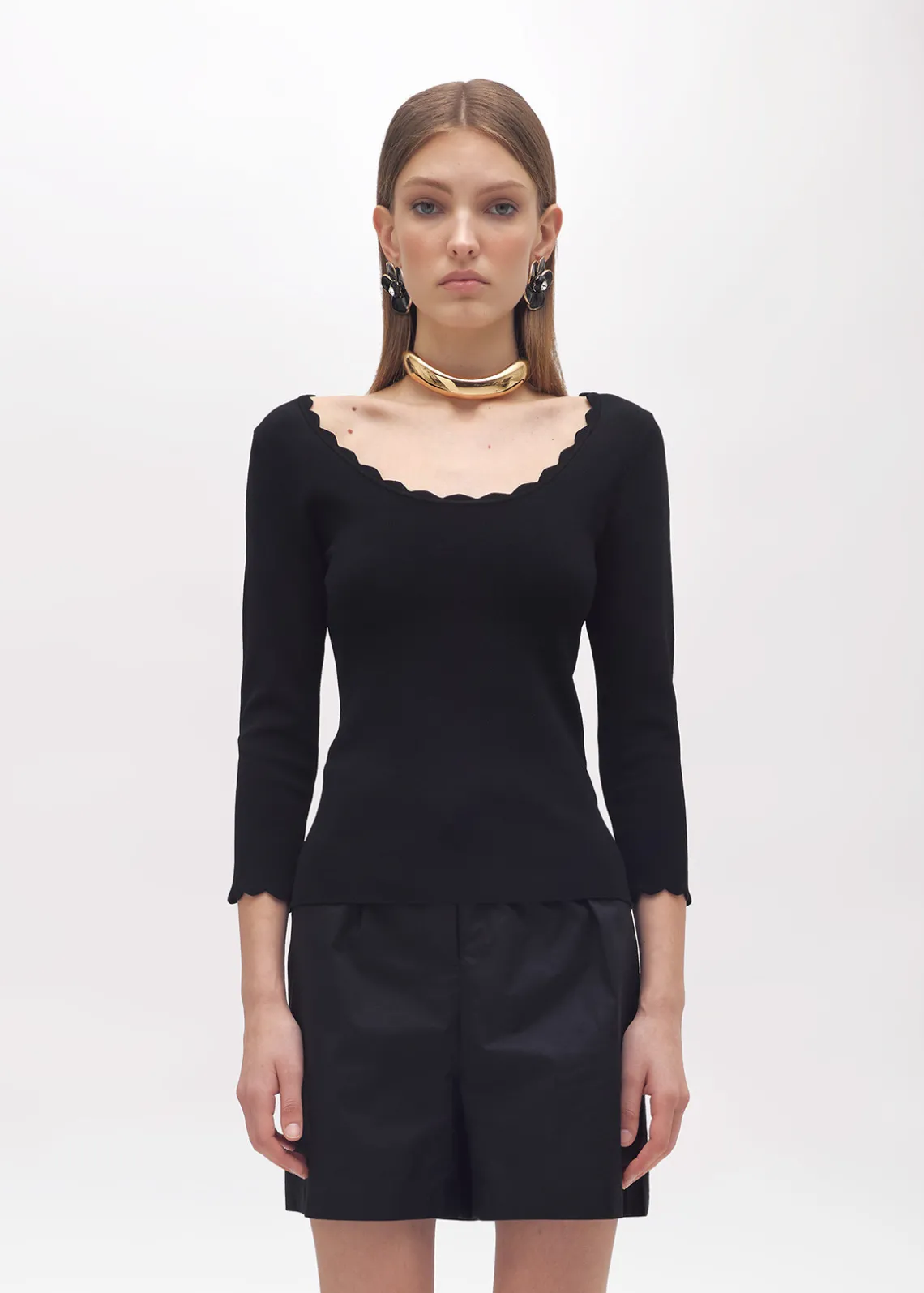 SCALLOPED VISCOSE SWEATER