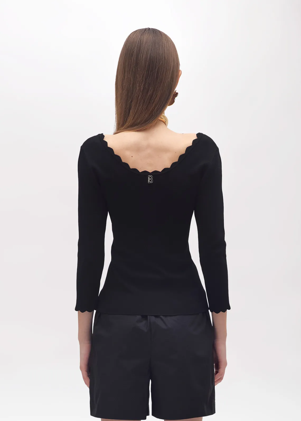 SCALLOPED VISCOSE SWEATER