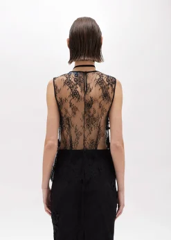 SLIM LACE TOP WITH EMBROIDERY