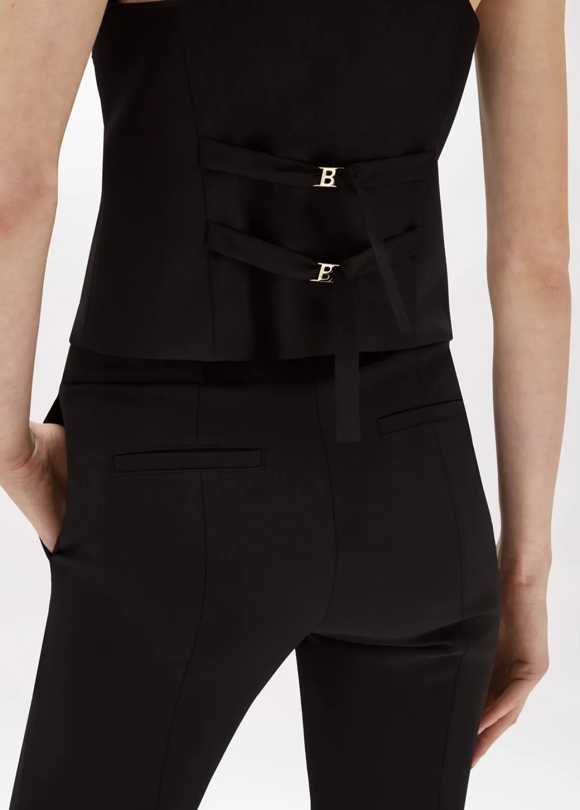 Stretch crêpe vest
