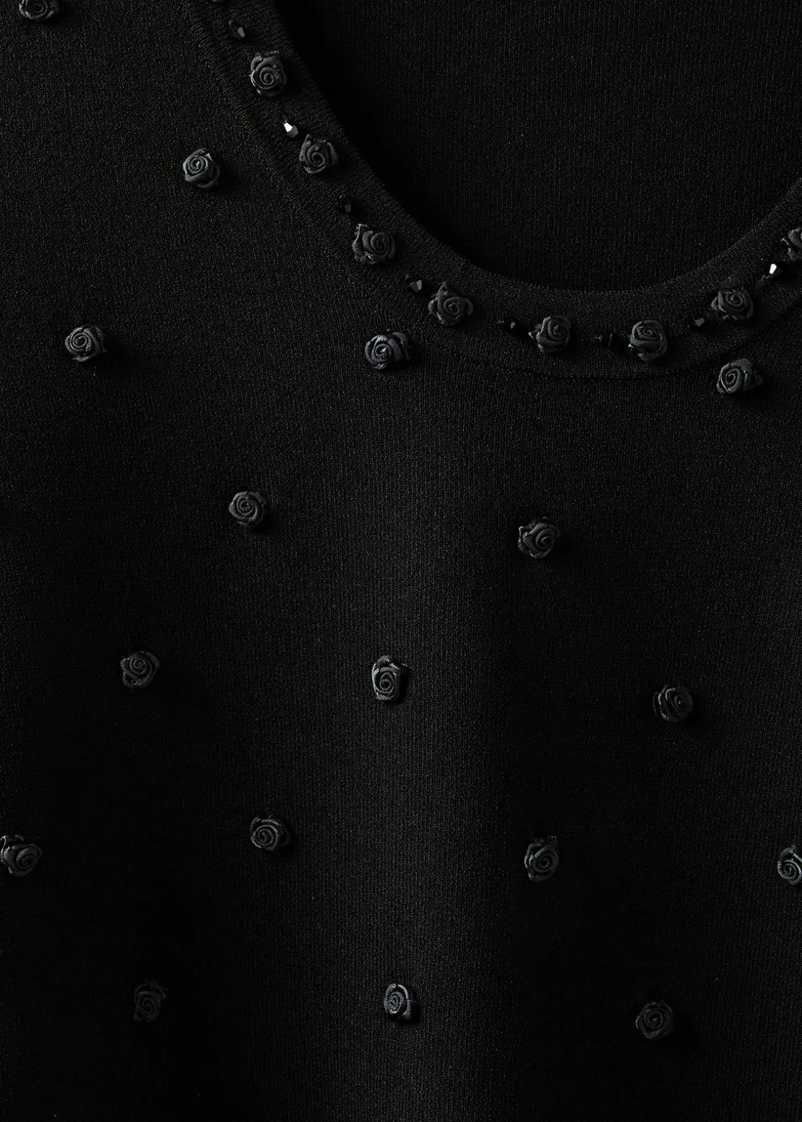 SWEATER WITH ROSE EMBROIDERY AND CORAL BEAD DETAILS