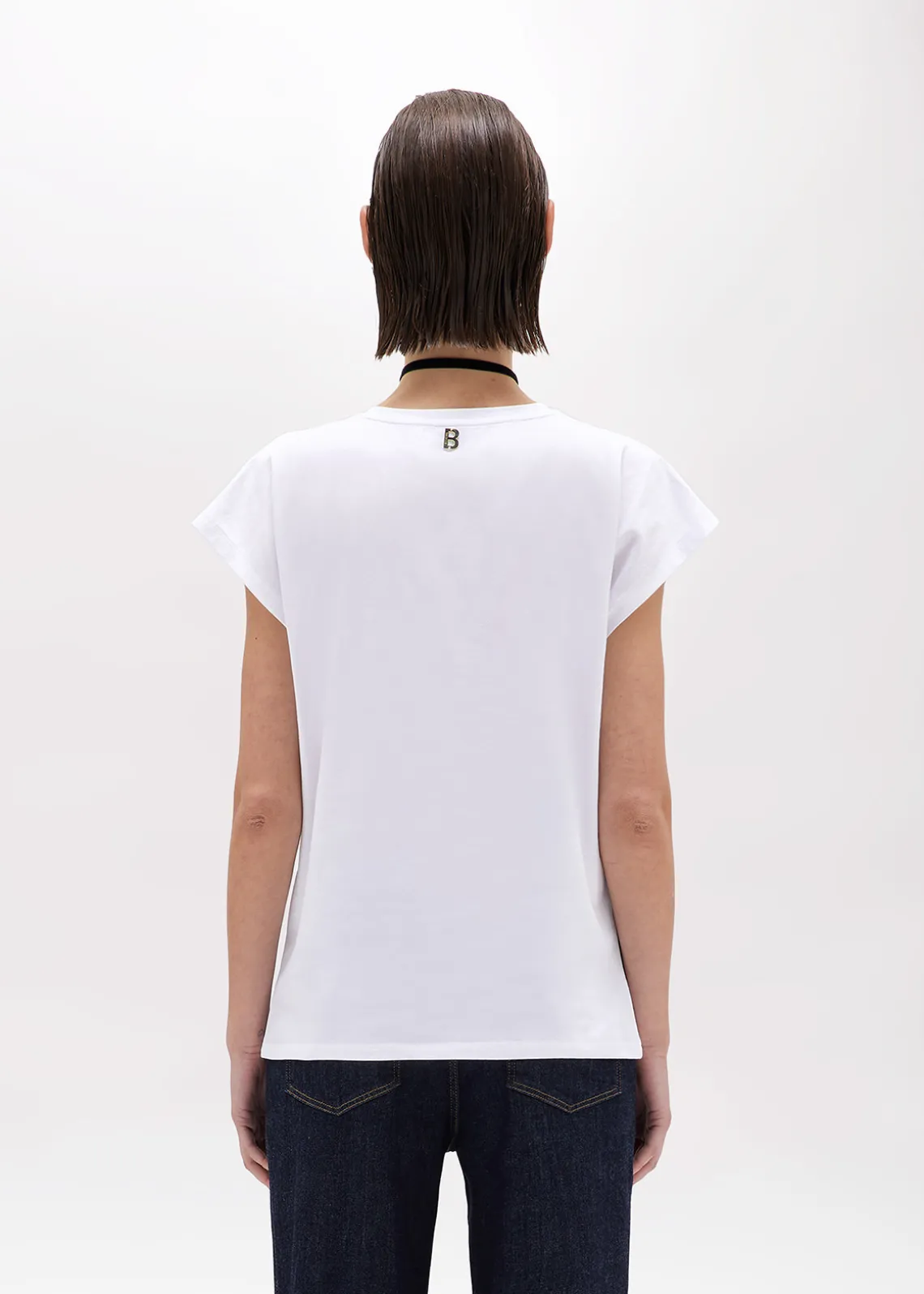 T-SHIRT WITH EMBROIDERY ROSE